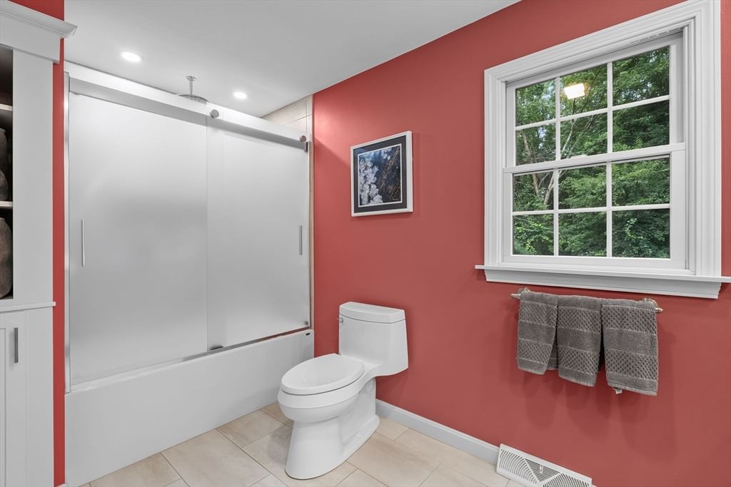 13 Bayberry Rd Raynham — Photo 29 of 42