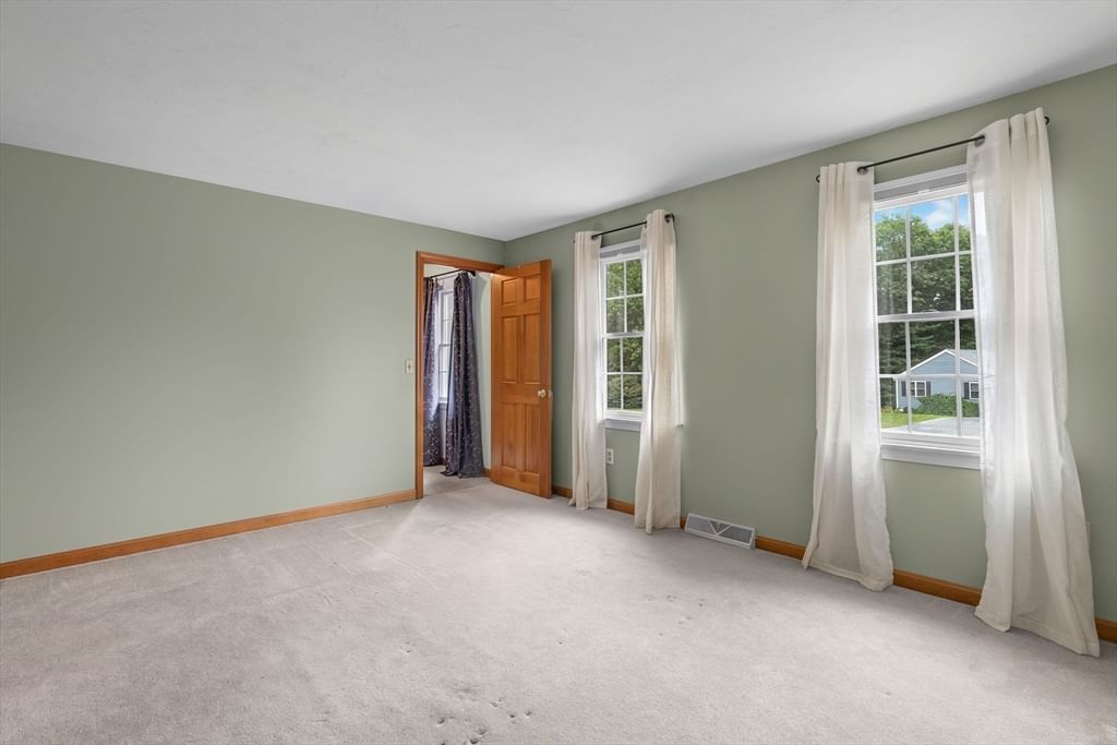 13 Bayberry Rd Raynham — Photo 33 of 42