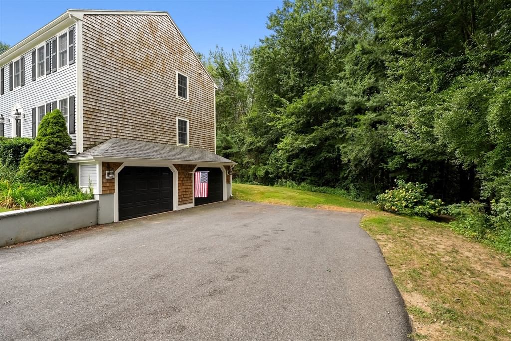 13 Bayberry Rd Raynham — Photo 34 of 42