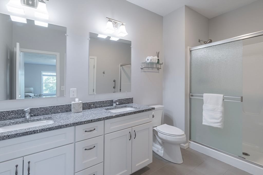 166 Stone Hill Dr #166 Northbridge — Photo 16 of 33