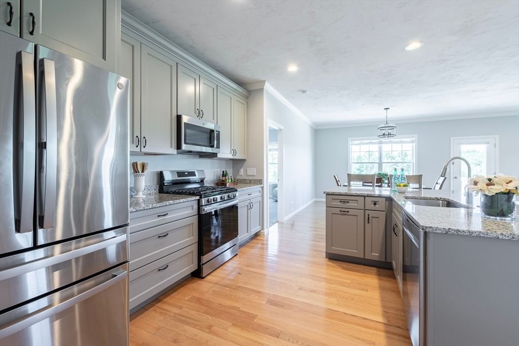 166 Stone Hill Dr #166 Northbridge — Photo 7 of 33