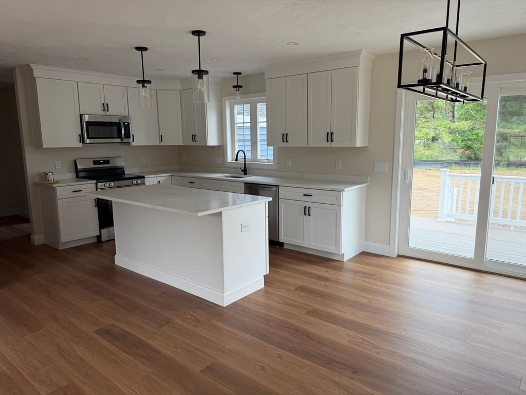 9A Hudson Drive #A Berkley — Photo 2 of 19