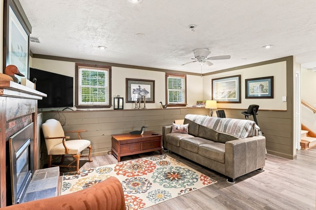 75 Paxton Road, Spencer, MA 01562 photo 3
