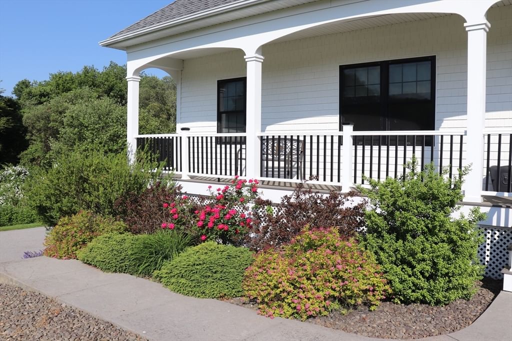 20 Meadowbrook Ln Westport — Photo 8 of 42