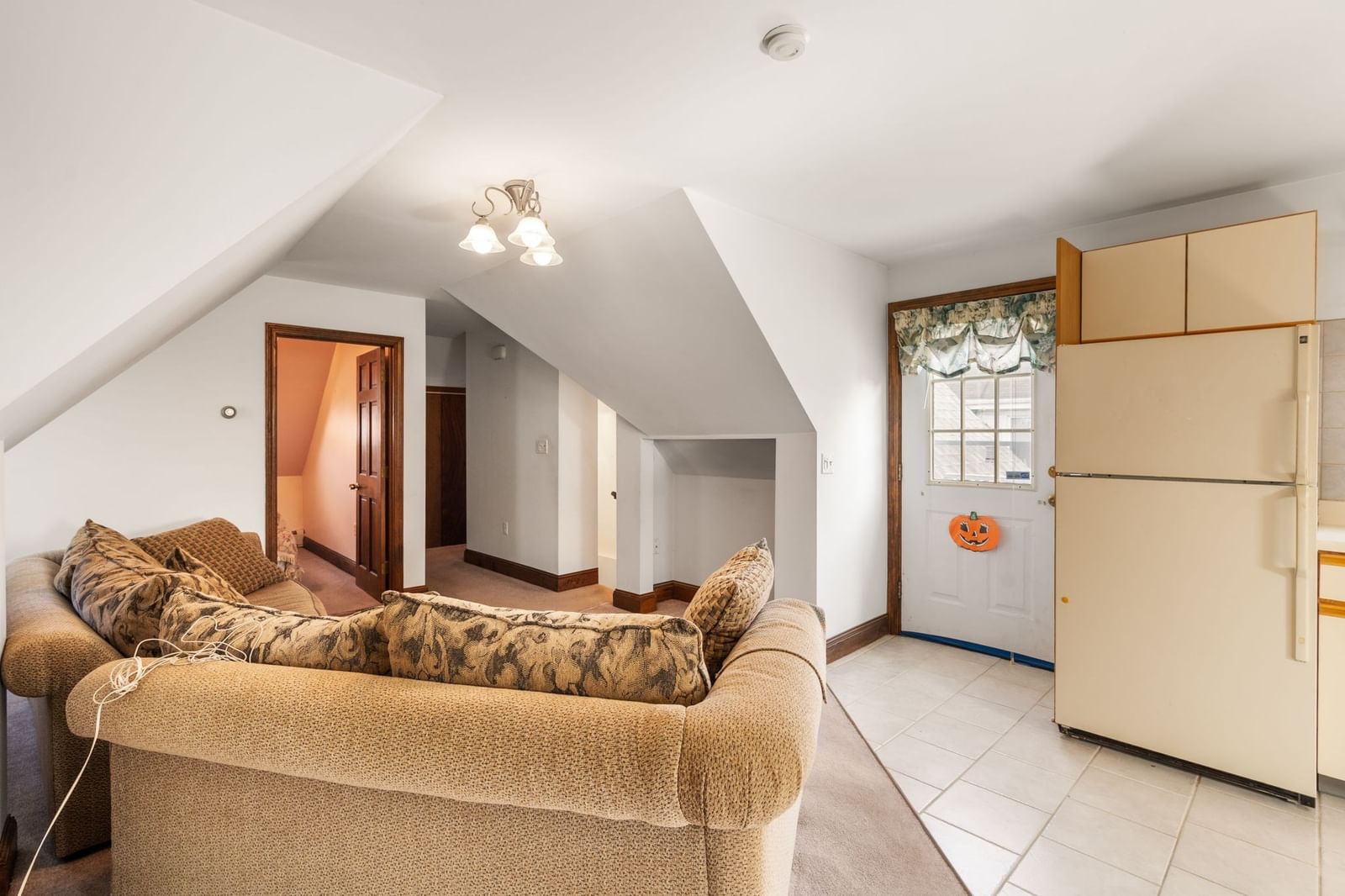 17 Mill Street Revere — Photo 7 of 29