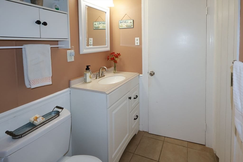 98 Van Kleeck Rd Millis — Photo 12 of 31