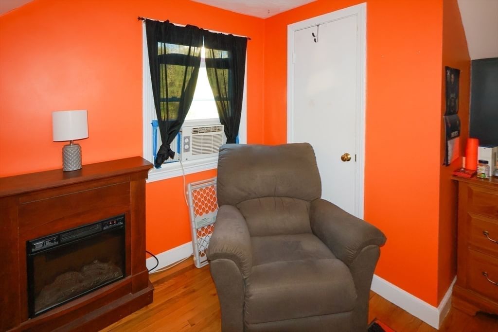 98 Van Kleeck Rd Millis — Photo 24 of 31