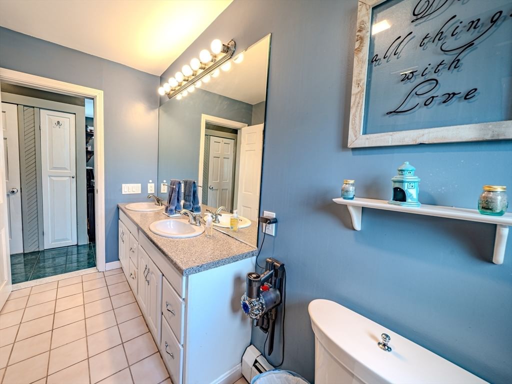23 Henry St Saugus — Photo 14 of 40
