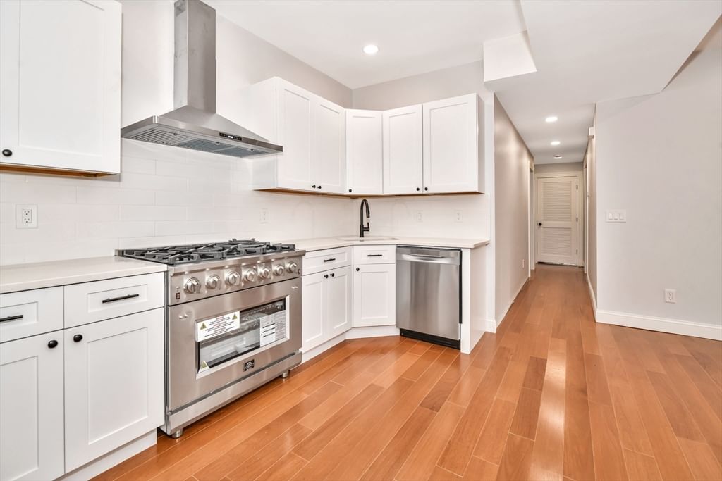 168 Ruthven Street #2 Boston — Photo 3 of 22
