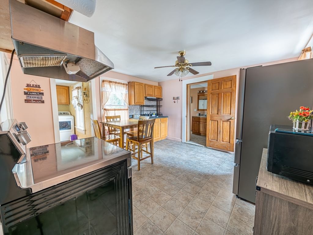 20 Boutelle St Fitchburg — Photo 10 of 39