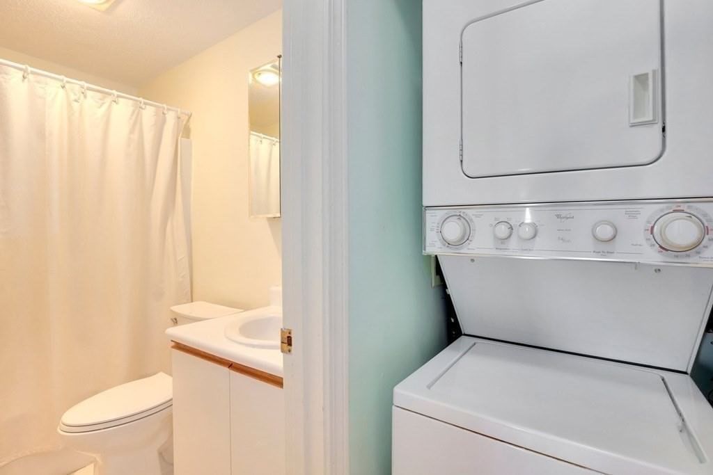 3920 Mystic Valley Pkwy #410 Medford — Photo 11 of 24