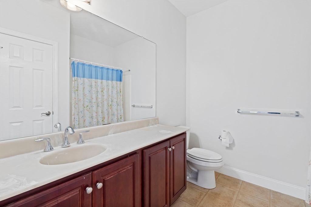 1481 Phillips Rd #1103 New Bedford — Photo 23 of 42