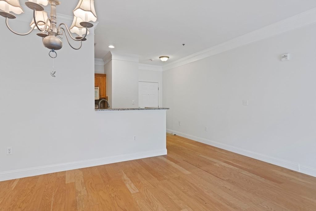 1481 Phillips Rd #1103 New Bedford — Photo 34 of 42