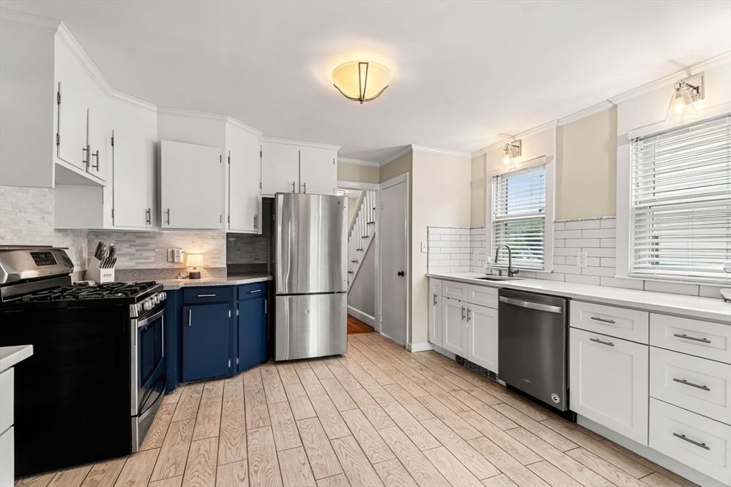 8 Minerva St. Swampscott — Photo 11 of 33