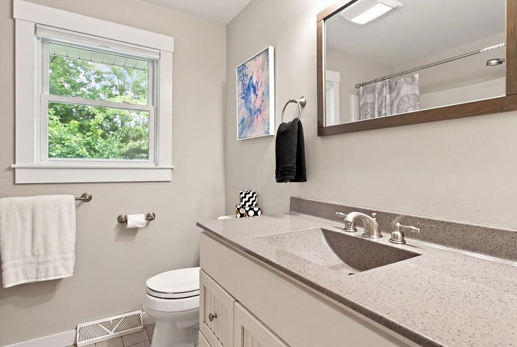 48 Audubon Cir Barnstable — Photo 10 of 35