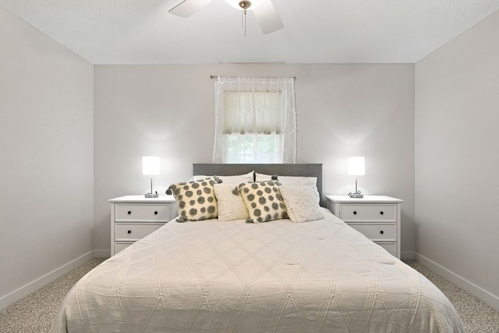 48 Audubon Cir Barnstable — Photo 12 of 35