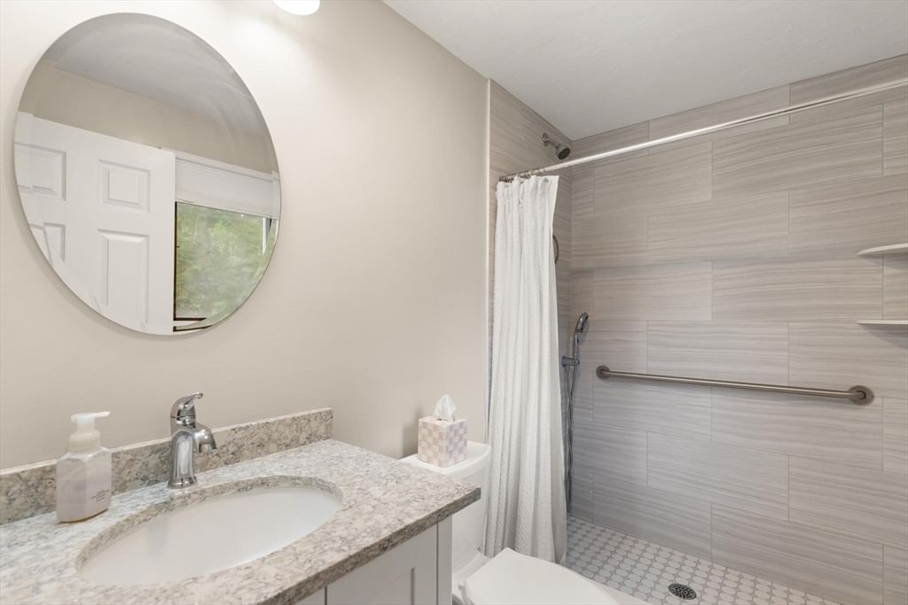 138 Copperwood Dr #138 Stoughton — Photo 17 of 30