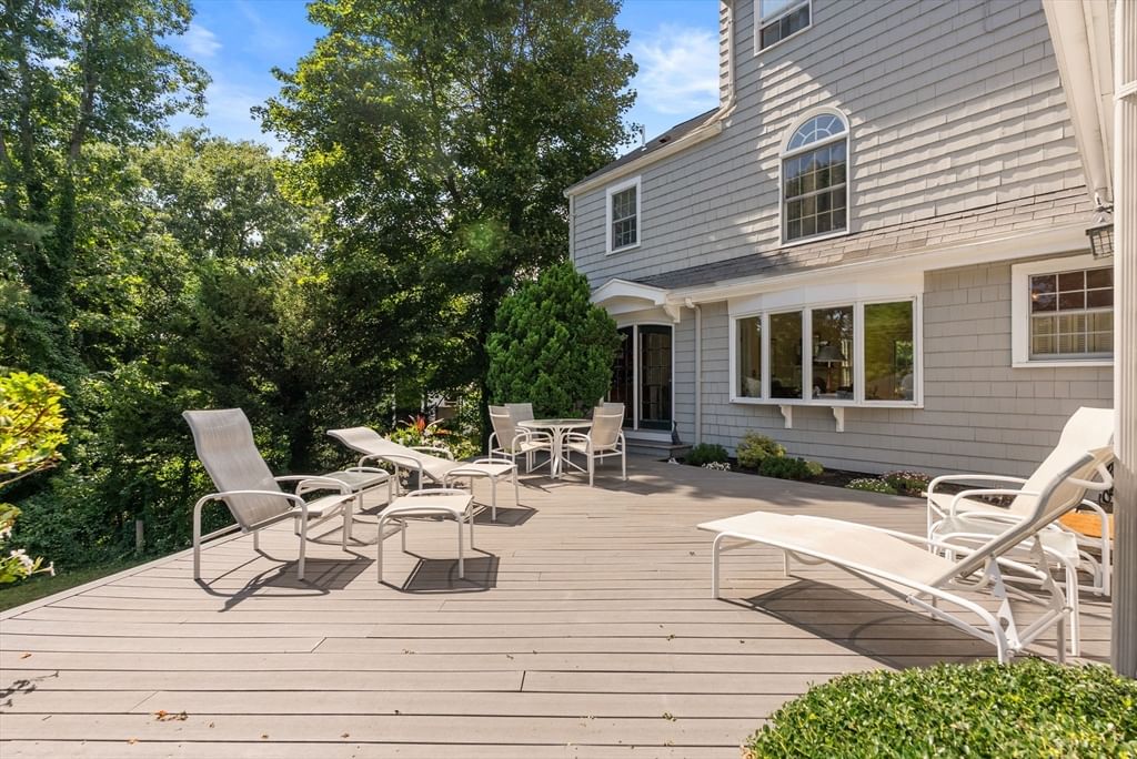 11 Hillcrest Rd Marblehead — Photo 36 of 41