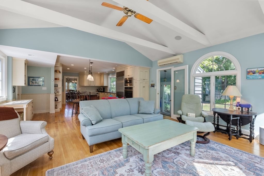 11 Hillcrest Rd Marblehead — Photo 4 of 41