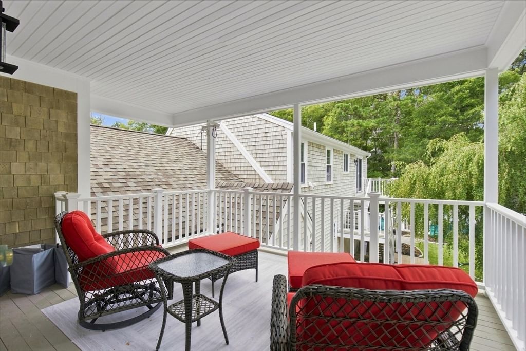 31 Quaker Village Ln Sandwich — Photo 19 of 42