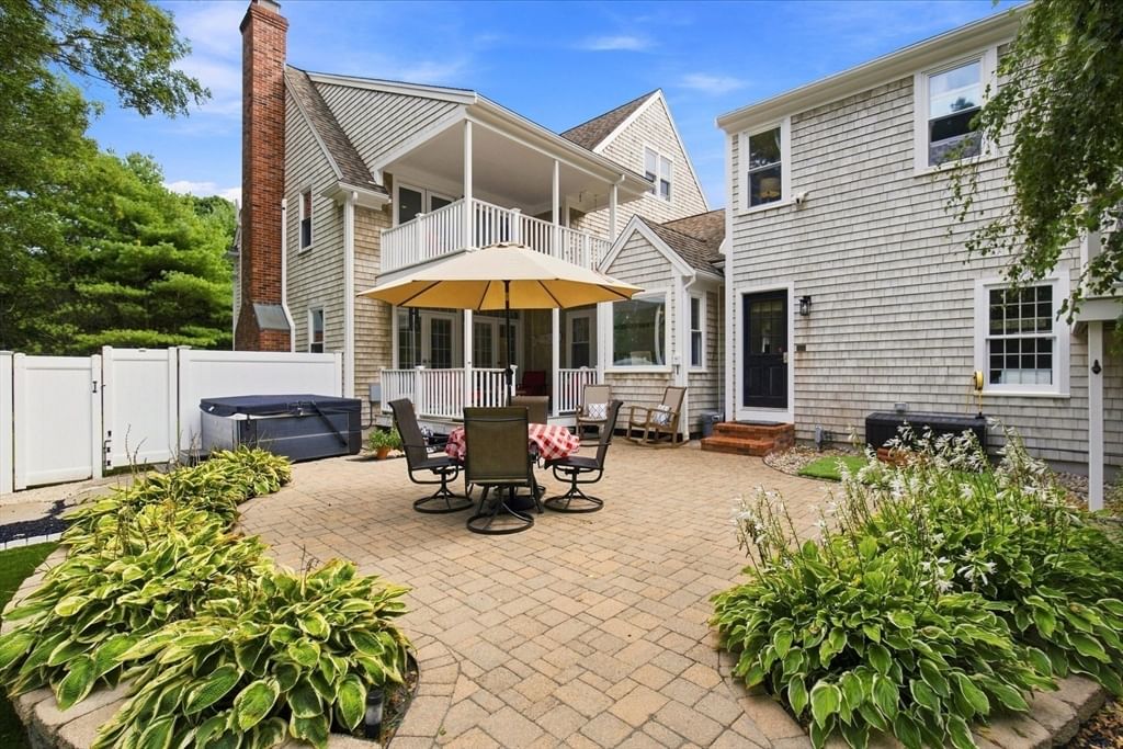 31 Quaker Village Ln Sandwich — Photo 35 of 42