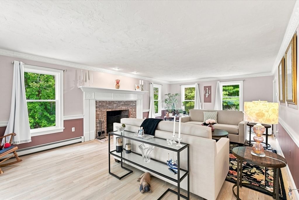 31 Quaker Village Ln Sandwich — Photo 6 of 42