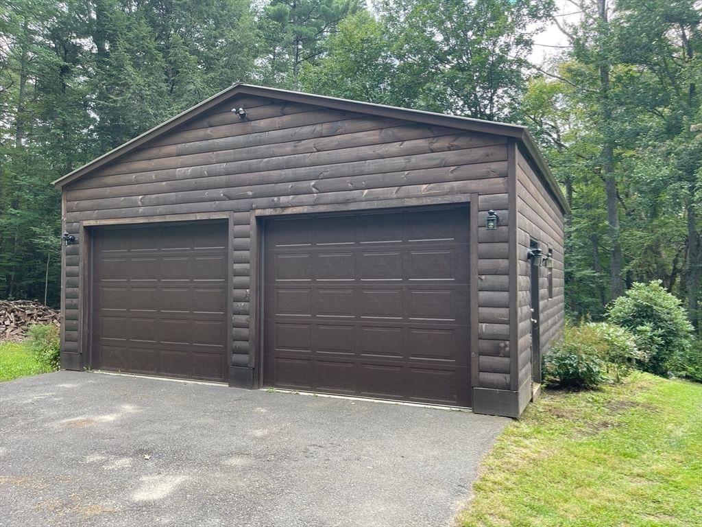 736 Central St. Winchendon — Photo 32 of 38