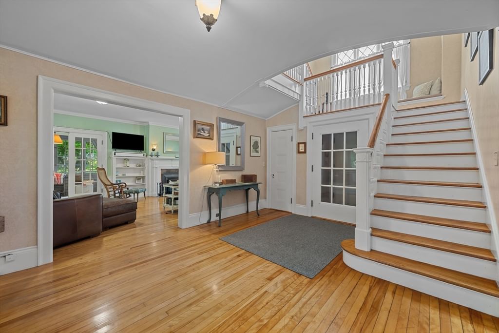 25 Kenwood Ave Worcester — Photo 3 of 39