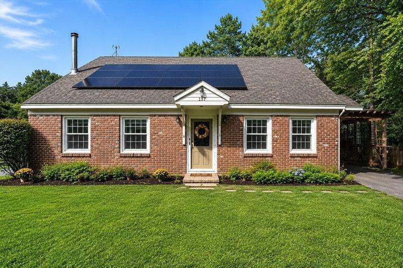 137 Parker Rd