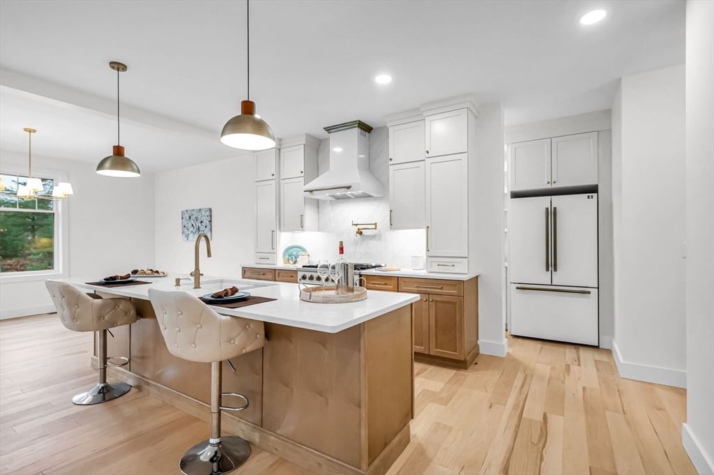 49 Balsam Hill Rd Ludlow — Photo 16 of 42