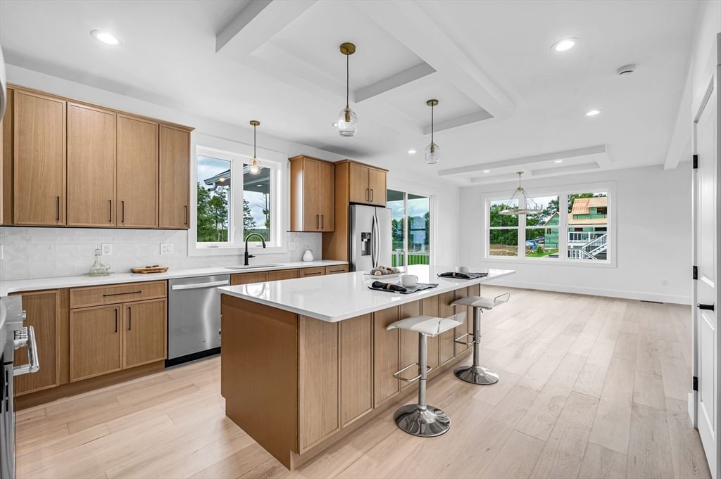32 Balsam Hill Rd Ludlow — Photo 16 of 42