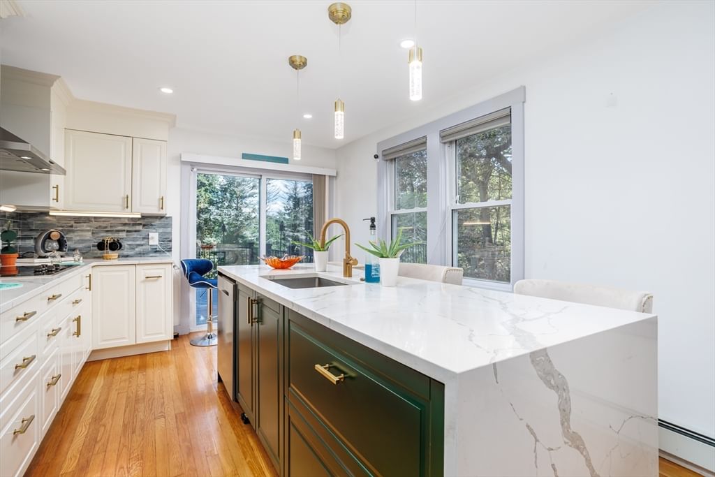 36 Leominster Street Westminster — Photo 7 of 42