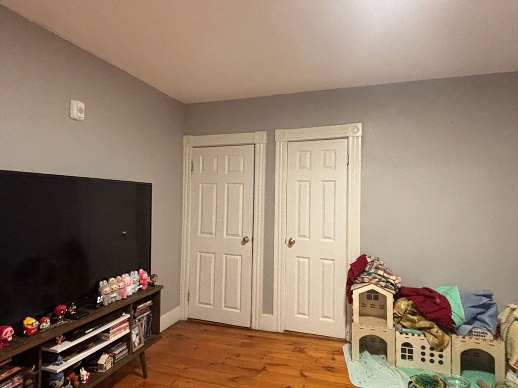 69 Nichols St Gardner — Photo 18 of 23