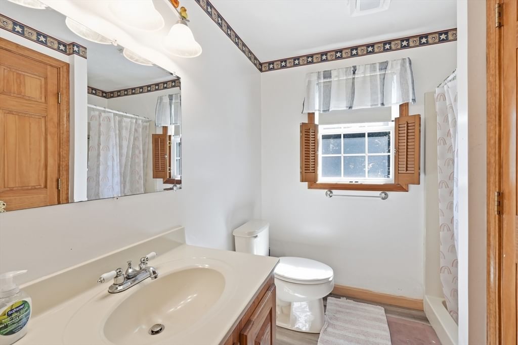 305 Mount Vernon St Fitchburg — Photo 19 of 37