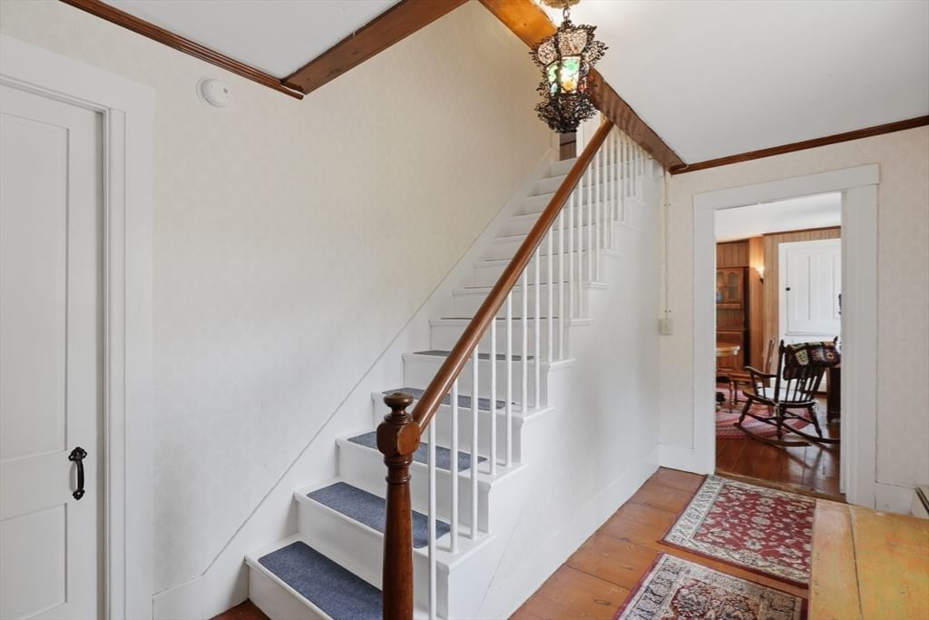 40 Boylston Circle Shrewsbury — Photo 10 of 25