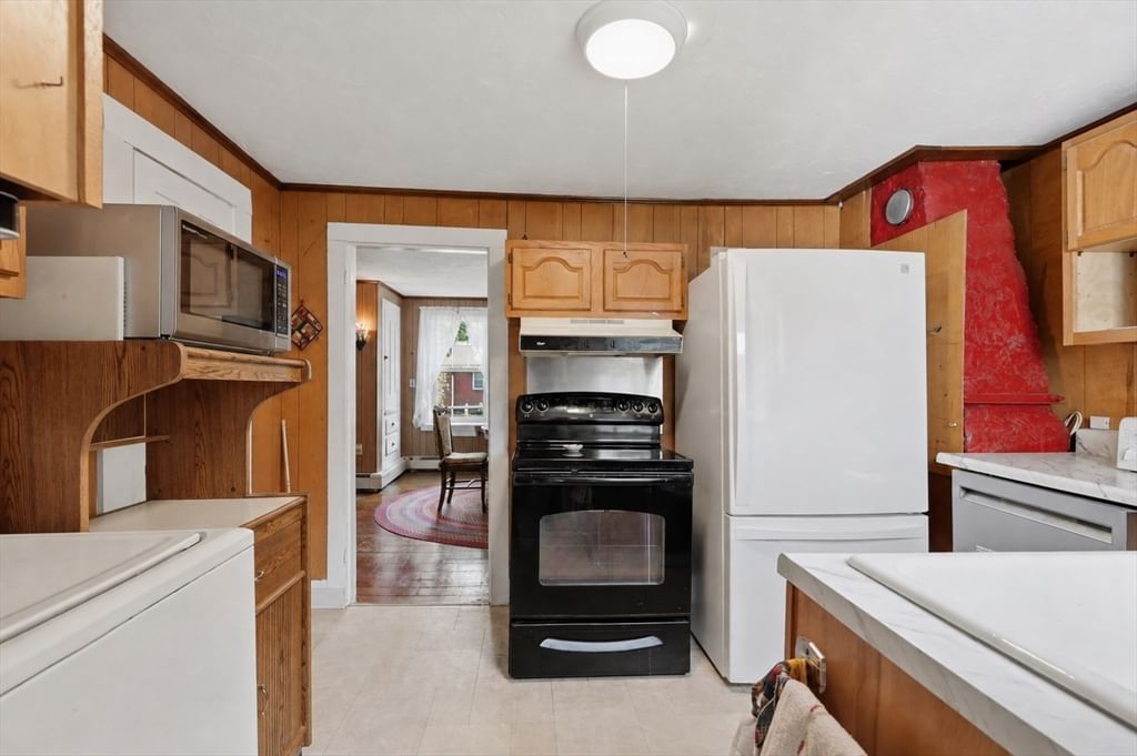 40 Boylston Circle Shrewsbury — Photo 9 of 25