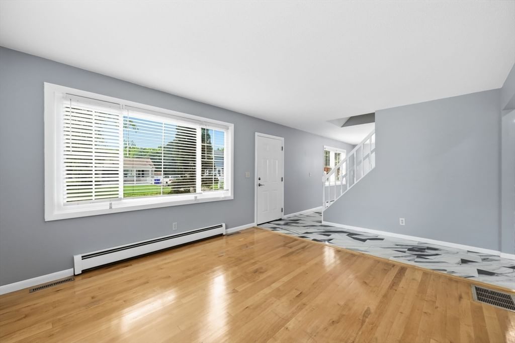 5 Timber Ln Holyoke — Photo 22 of 32
