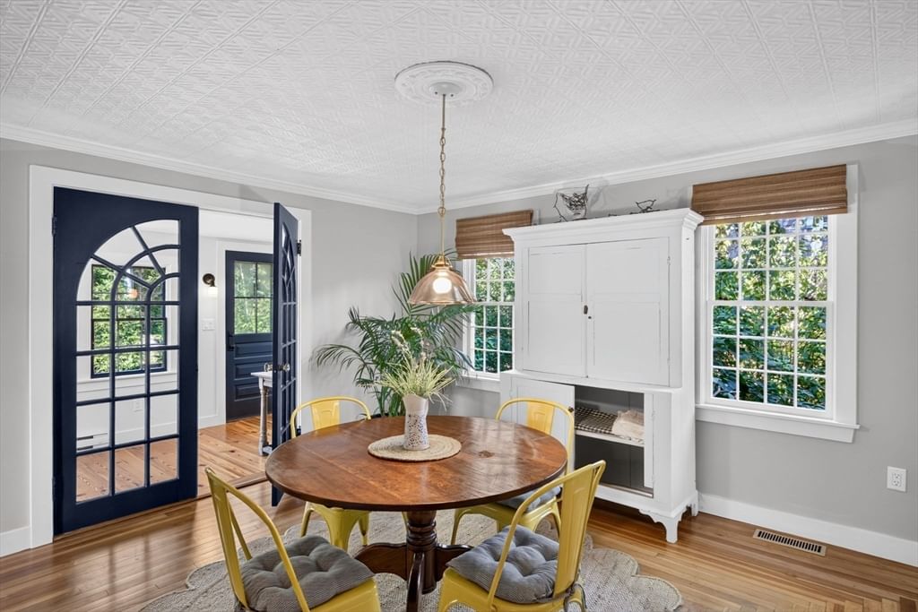 1455 Old Queen Anne Rd Chatham — Photo 17 of 41