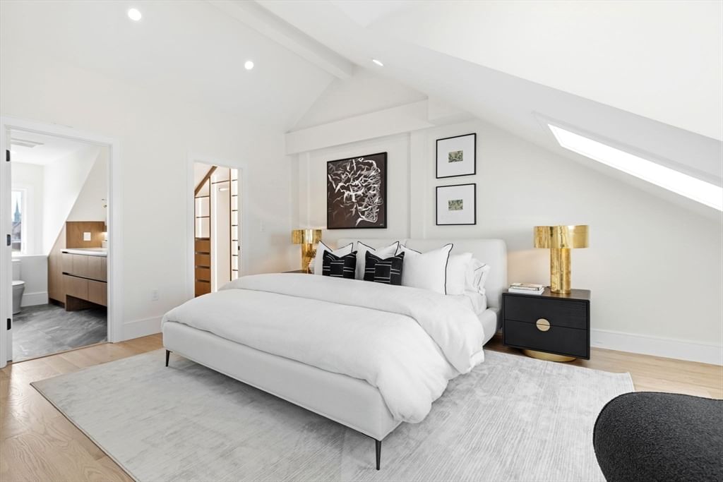 39 G St, Boston, MA 02127 photo 3