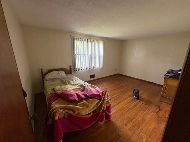 38 Hilton Street Somerset — Photo 8 of 12