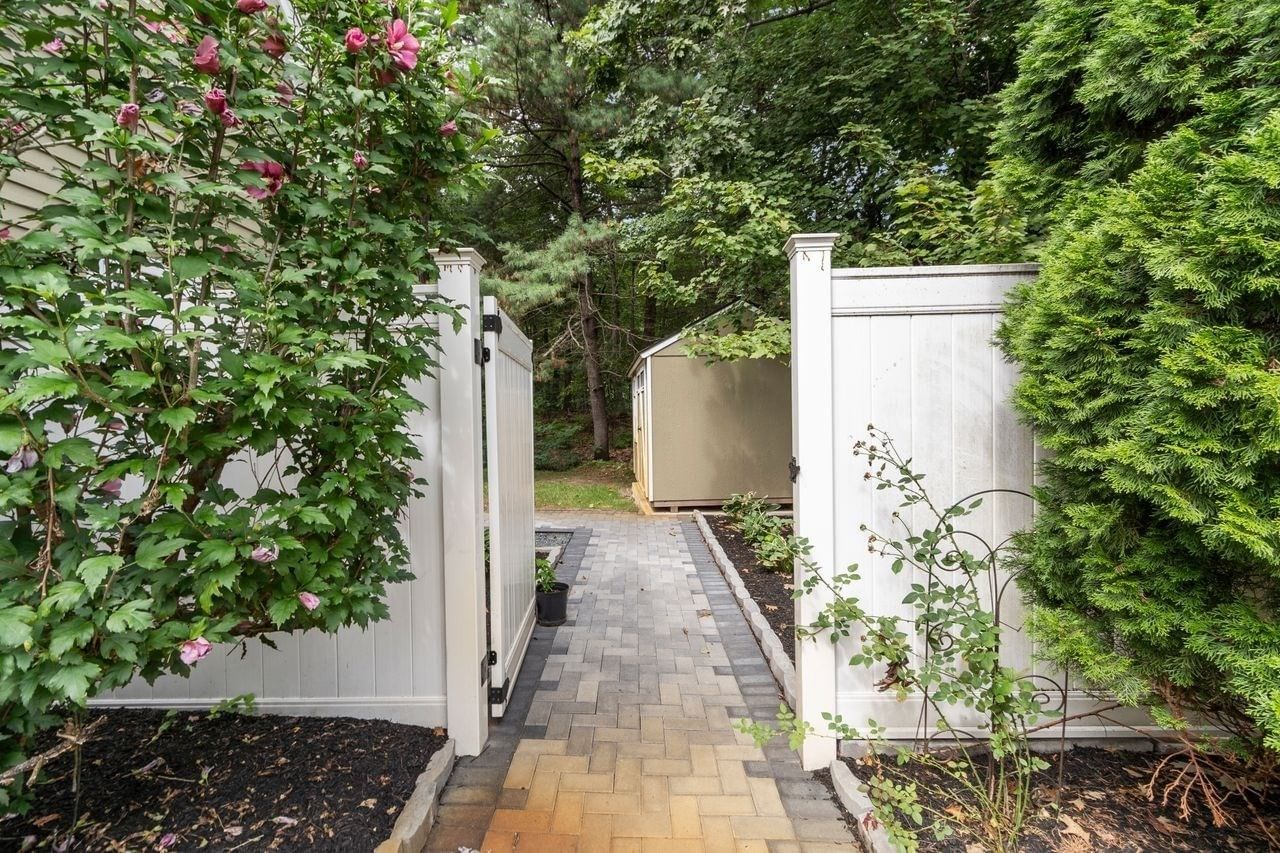 4 Apple Tree Ln Wilmington — Photo 32 of 33