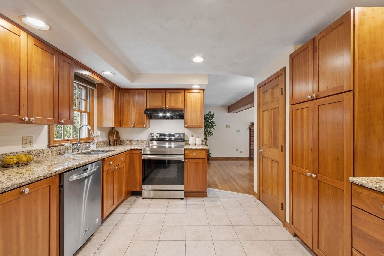 4 Apple Tree Ln Wilmington — Photo 6 of 33