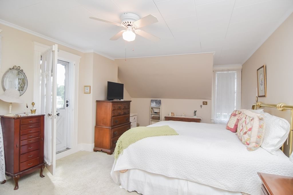 12 Houston Ave Methuen — Photo 29 of 42