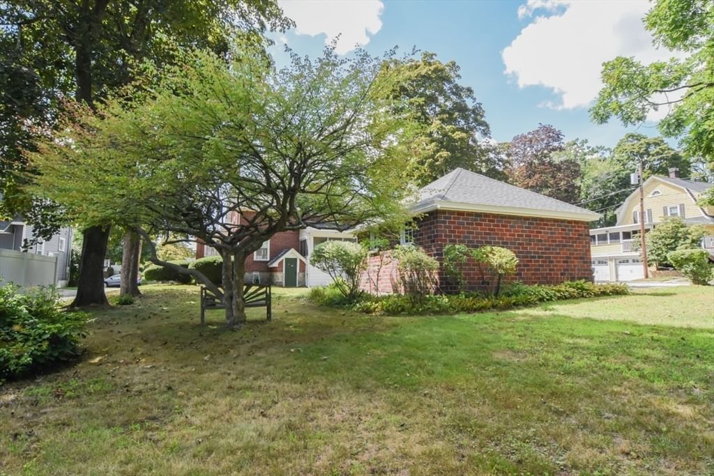 12 Houston Ave Methuen — Photo 39 of 42