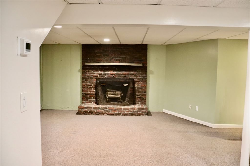 20 Tidd Street Swampscott — Photo 11 of 42
