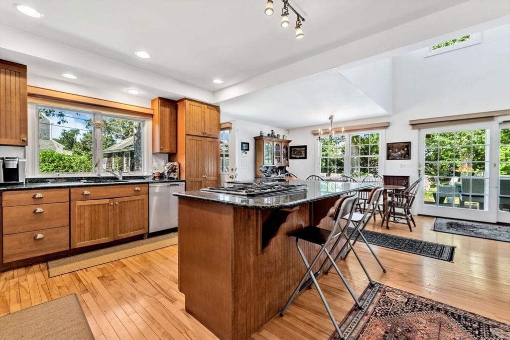 14 Hawthorne Avenue Falmouth — Photo 13 of 42