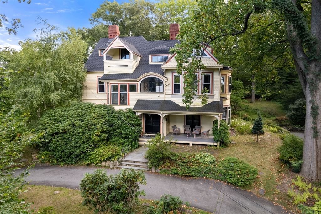 Property at 186 Highland Ave, Newton, MA 02465