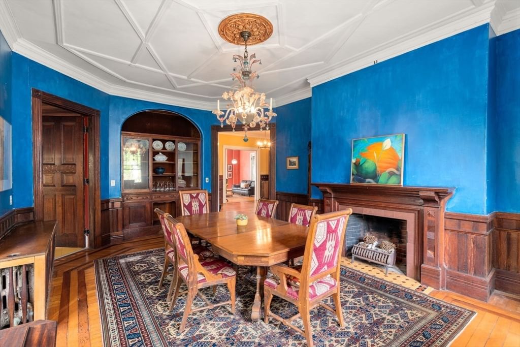 186 Highland Ave Newton — Photo 6 of 29