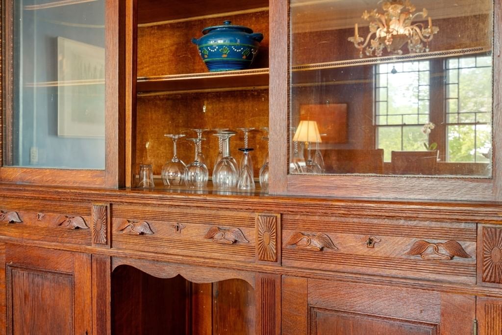 186 Highland Ave Newton — Photo 7 of 29