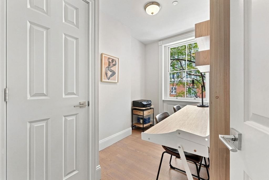 31 Bowdoin St #4 Boston — Photo 12 of 30
